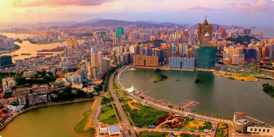 Macao más allá del juego: explorando sus sitios históricos y su belleza natural