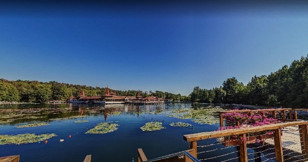 Vakantie aan het meer van Heviz, Hongarije