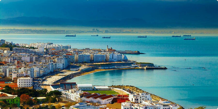 알제리에 푹 빠져보세요: 방문하기 가장 좋은 장소 찾기