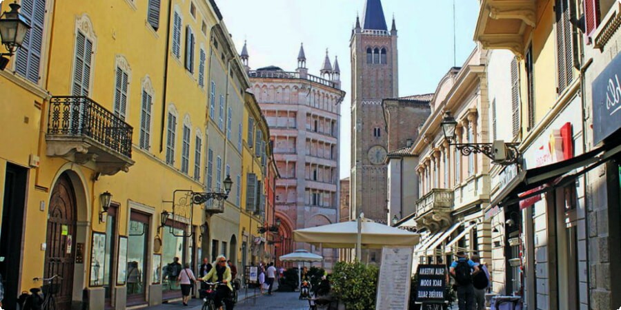 Historic Parma: Walking Tour of the City's Most Iconic Sites